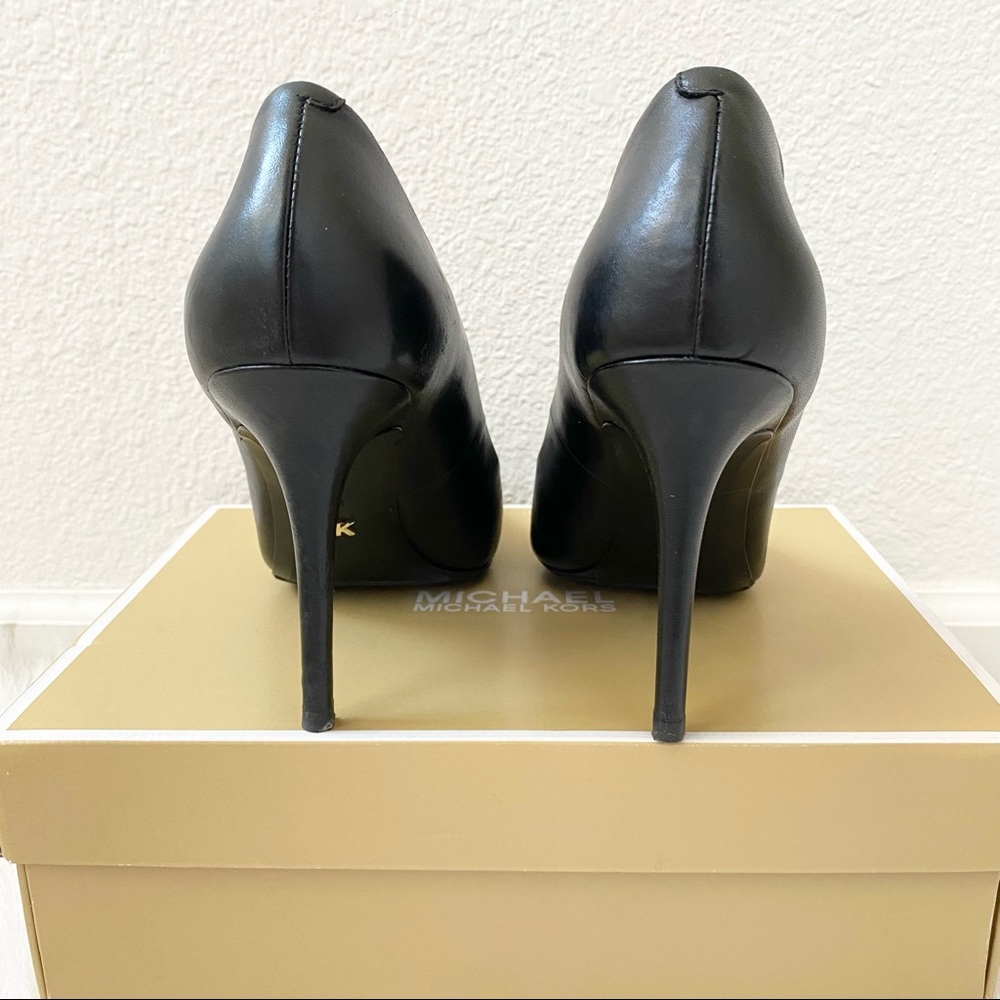 MICHAEL KORS Claire Pump Leather Heels - Picture 3 of 6